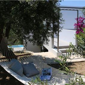 5 bedroom luxury villa with infinity pool, sea views and tennis court near Chania, sleeps 10